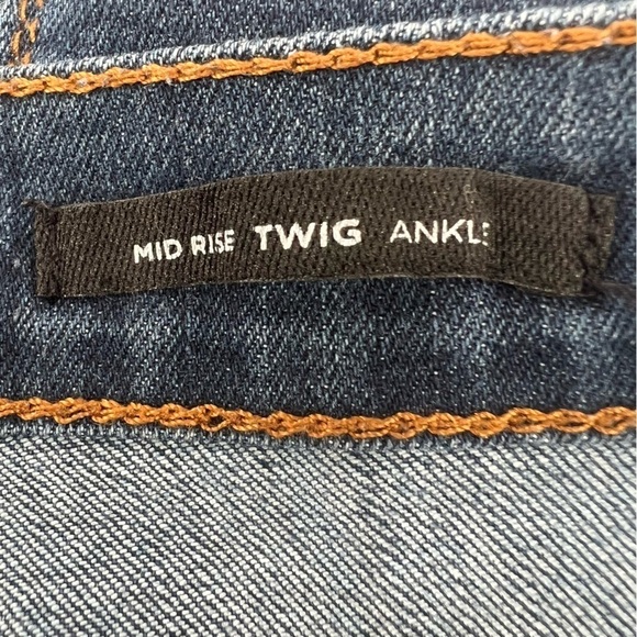 BDG Mid Rise Twig Ankle Jeans Size 32 x 39 Women's - Picture 4 of 5